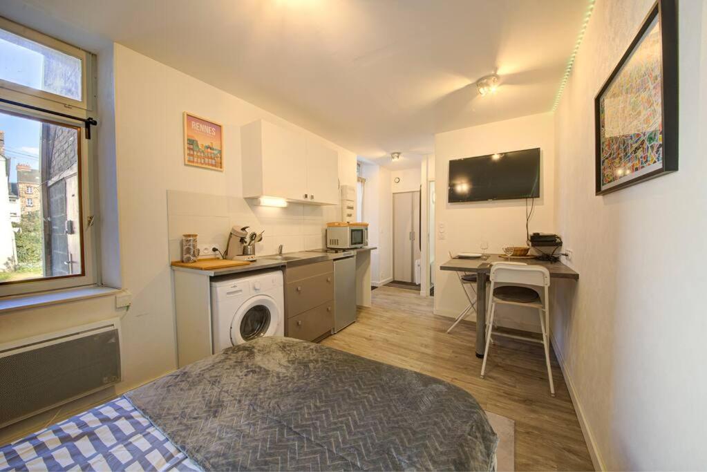 Le Thabor - Studio Confortable Rennes Bagian luar foto